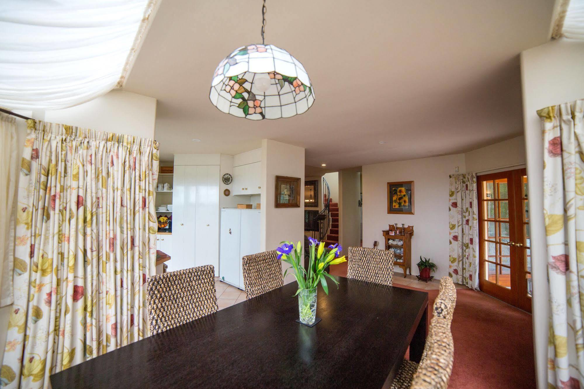 Oamaru House Bed & Breakfast Ngoại thất bức ảnh