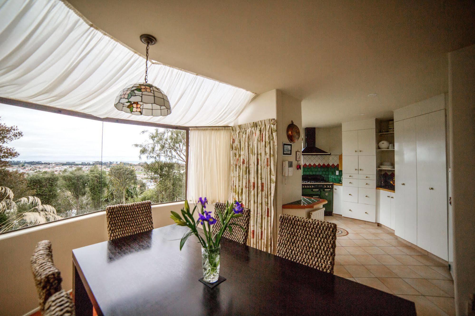 Oamaru House Bed & Breakfast Ngoại thất bức ảnh